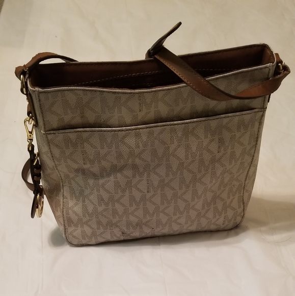 Michael Kors Set Large Travel Messenger Bag - Picture 3 of 4